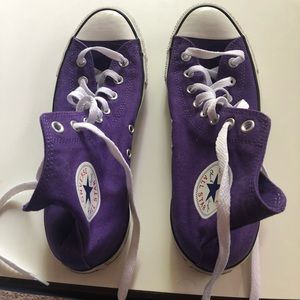 Purple size 10 Converse shoes